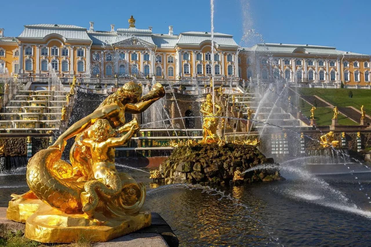 Причал Метеоры в Петергофе